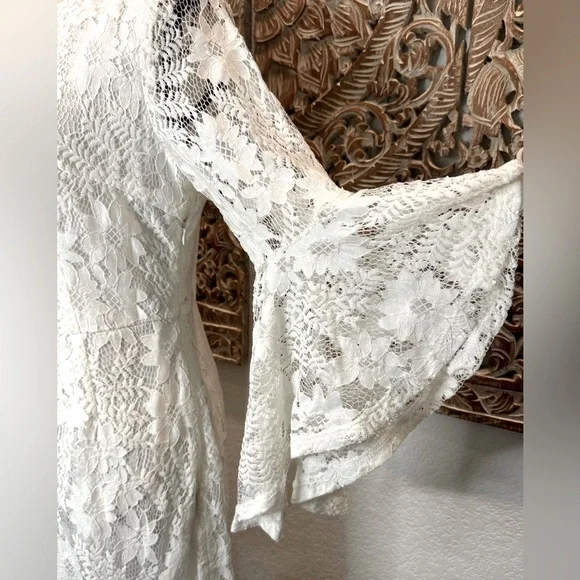 Lulus Allure 'Em In White Lace Bell Sleeve Bodycon Boho Fairycore Mini Dress - Picture 8 of 16